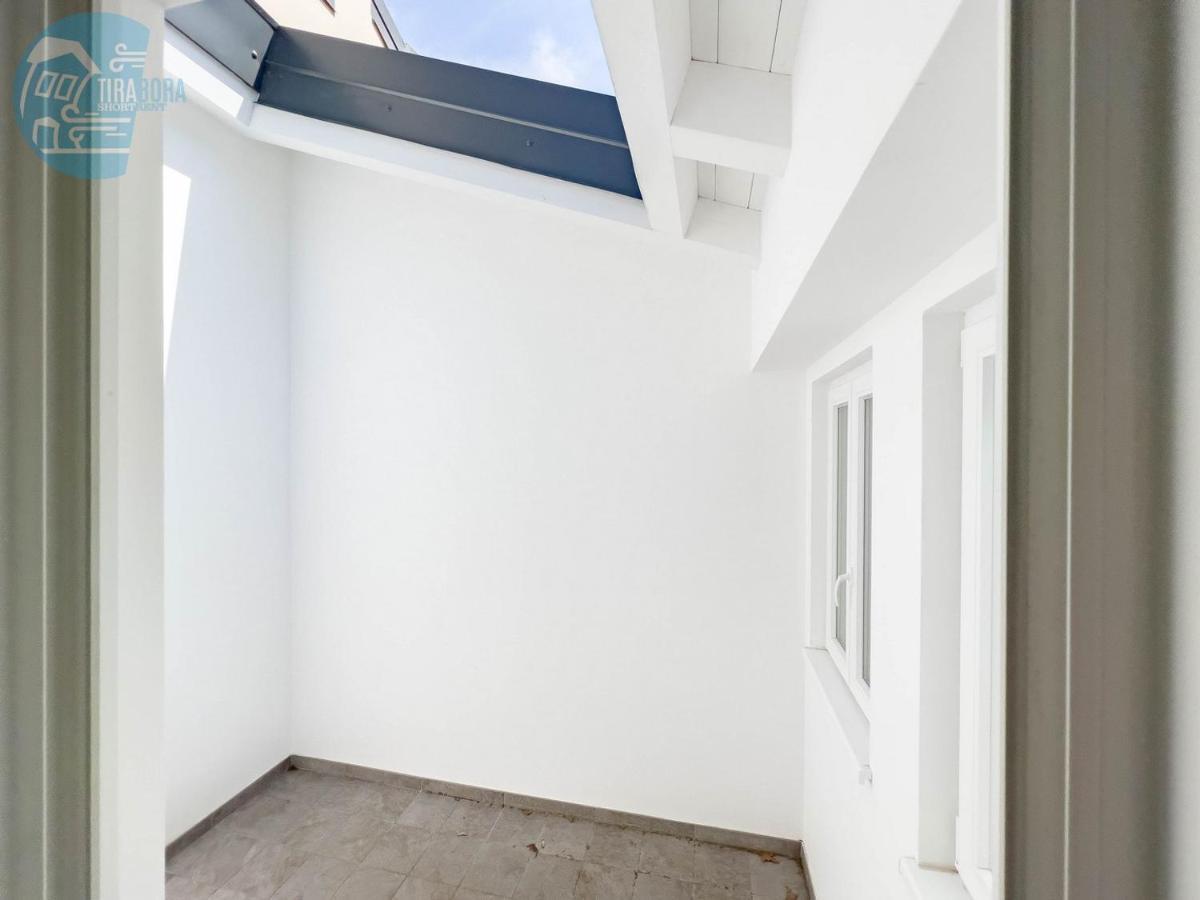 Slataper 19 Tirabora Short Rent Apartment Trieste Bagian luar foto
